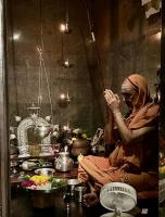 Jalabhisheka and Arati at HH Shrimat Parijnanashram Swamiji II Sannidhih (27 Sep 2024)